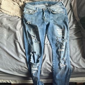 H&M men’s ripped skinny jeans - 32